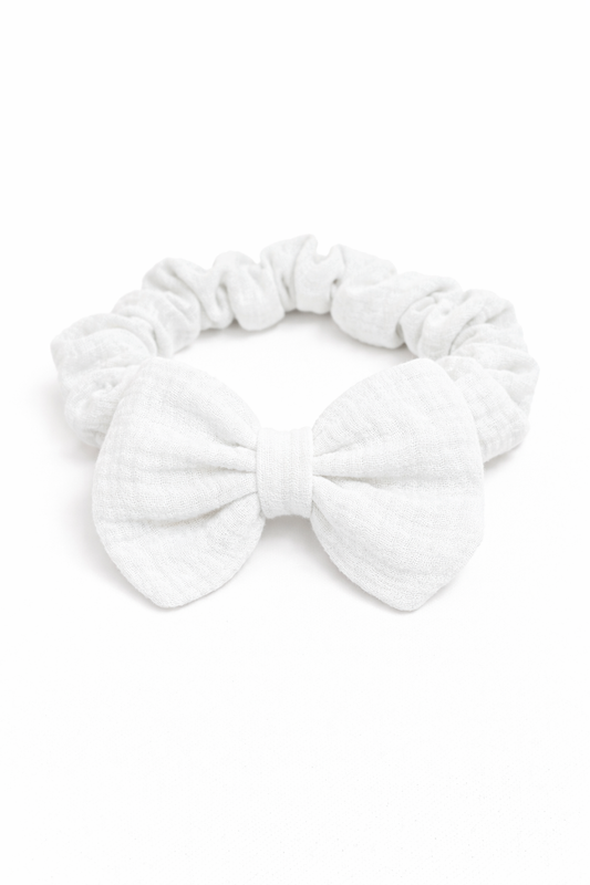 Felpa Scrunchie para Bebé Hecha a Mano en Muselina